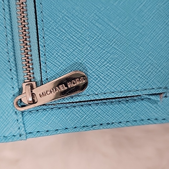 Michael Kors Sky Blue Wallet - Picture 7 of 7